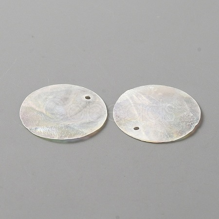 Natural Capiz Shell Pendants BSHE-WH0004-10A-1