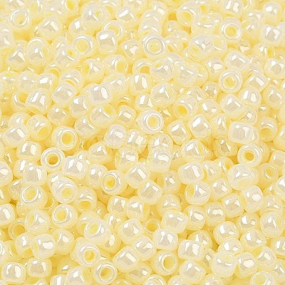 TOHO 6/0 Round Beads SEED-TR06-0142-1