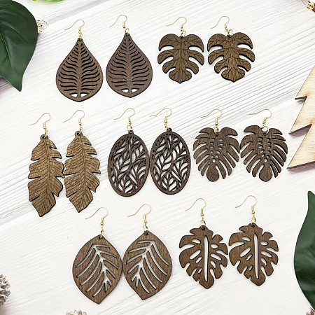Wood Dangle Earrings for Women WGE9009-02-1