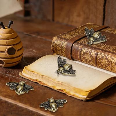 Brass Bees Display Decorations AJEW-WH0752-683-1