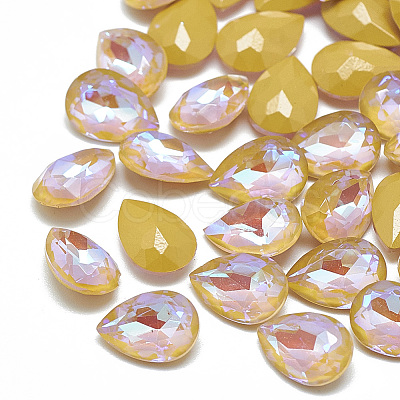 Pointed Back K9 Glass Rhinestone Cabochons RGLA-T052-6x8-221MI-1
