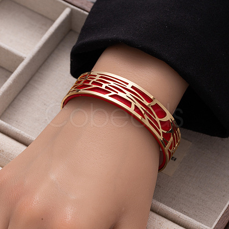 Hollow Out 304 Stainless Steel & Imitation Leather Cuff Bangles WG7C714-04-1