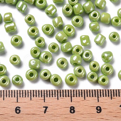 Glass Seed Beads X1-SEED-A012-4mm-124-1