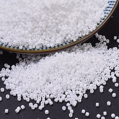 MIYUKI Delica Beads SEED-J020-DB0200-1