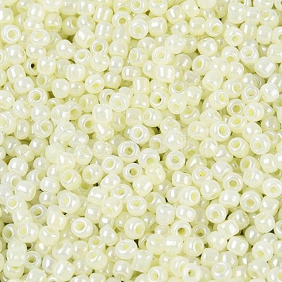 Glass Seed Beads SEED-A011-2mm-152-1
