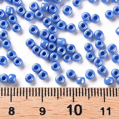 8/0 Glass Seed Beads SEED-US0003-3mm-123B-1