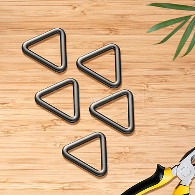 20Pcs Triangle Alloy Linking Rings FIND-CY0001-17B-1