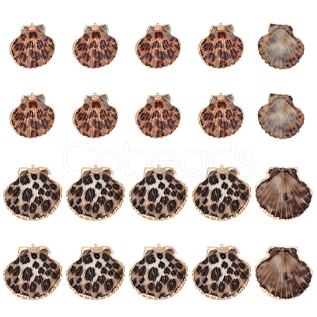 16Pcs 4 Colors Spray Paint & Electroplate Sea Shell Pendants SSHEL-PH0001-35-1