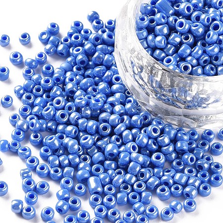 8/0 Glass Seed Beads SEED-A012-3mm-123B-1
