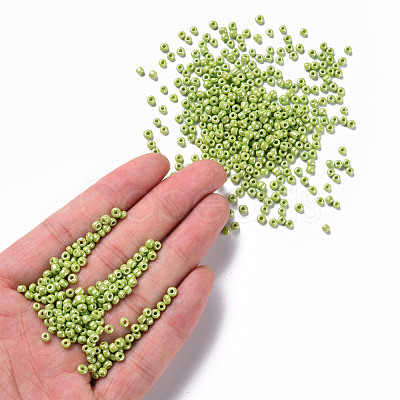 8/0 Glass Seed Beads SEED-US0003-3mm-124-1