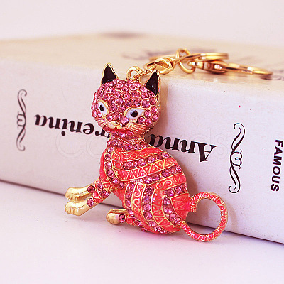 Fashion Rhinestones Enamel Sitting Cat Pendant Keychain ANIM-PW0001-022A-1