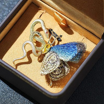 Snake & Butterfly Brass Micro Pave Cubic Zirconia Brooches JEWB-V003-04G-1