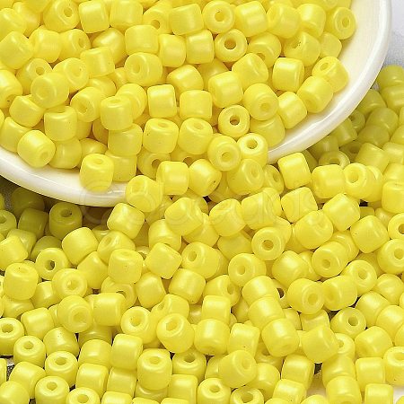 Baking Paint Pearlized Glass Seed Beads SEED-C001-04A-10-1
