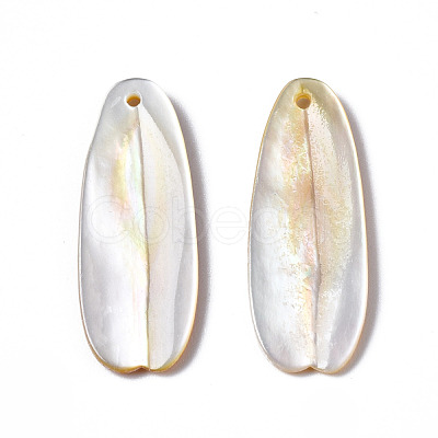 Natural Yellow Shell Pendants SHEL-N026-160B-1