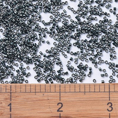 MIYUKI Delica Beads X-SEED-J020-DB0465-1