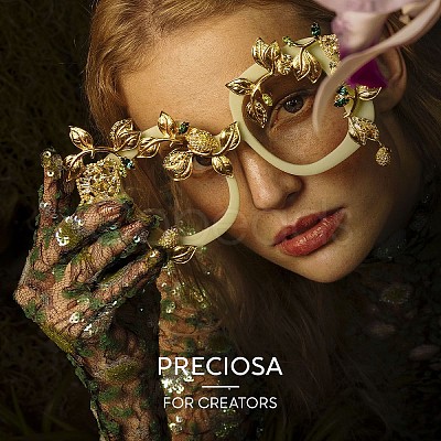 Preciosa® MAXIMA Crystal Fancy Stones Y-PRC-FG8-70010-1