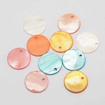 Dyed Natural Flat Round Shell Pendant SHEL-P003-06-1
