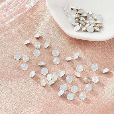 Preciosa&reg MAXIMA Crystal Round Stones Y-PRC-RBSS24-01000-1