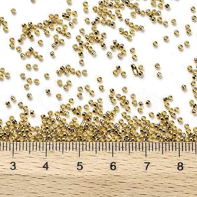 TOHO Round Seed Beads SEED-XTR15-0715-1