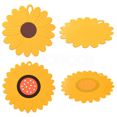 2Pcs 2 Style Flower Silicone Hot Pads AJEW-GF0011-17A-1