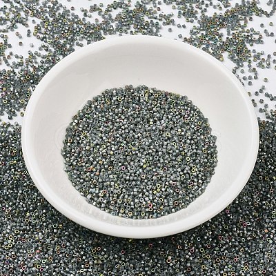 MIYUKI Delica Beads X-SEED-J020-DB2203-1