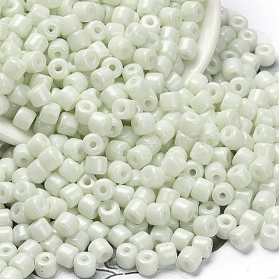 Baking Paint Pearlized Glass Seed Beads SEED-C001-04A-01-1