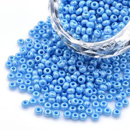 8/0 Czech Opaque Glass Seed Beads SEED-N004-003A-17-1