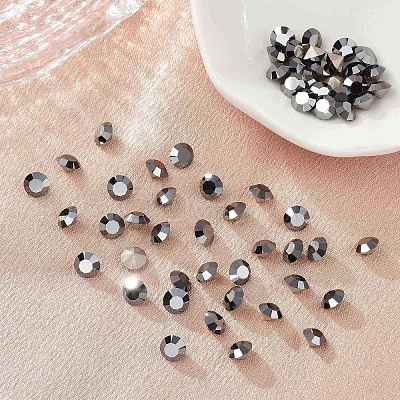 Preciosa® MAXIMA Crystal Round Stones Y-PRC-RBSS24-23980-272-1